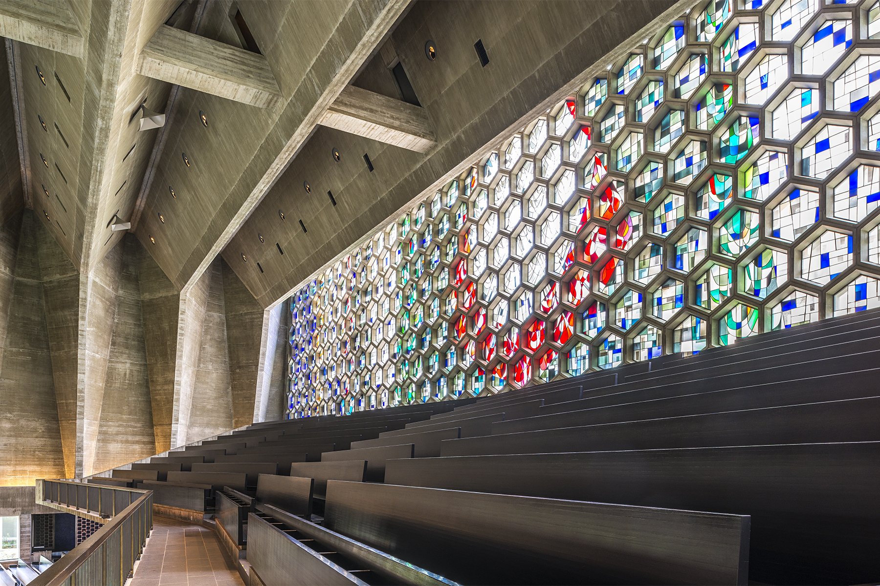 WEB+St-Johns-Abbey-Interior-Morgan-Sheff